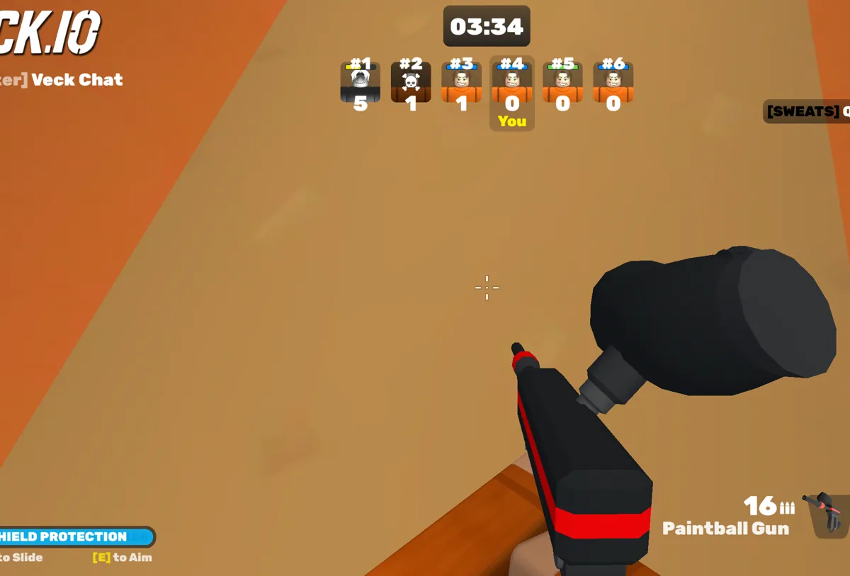 Veck.io の試合中 HUD と Paintball Gun